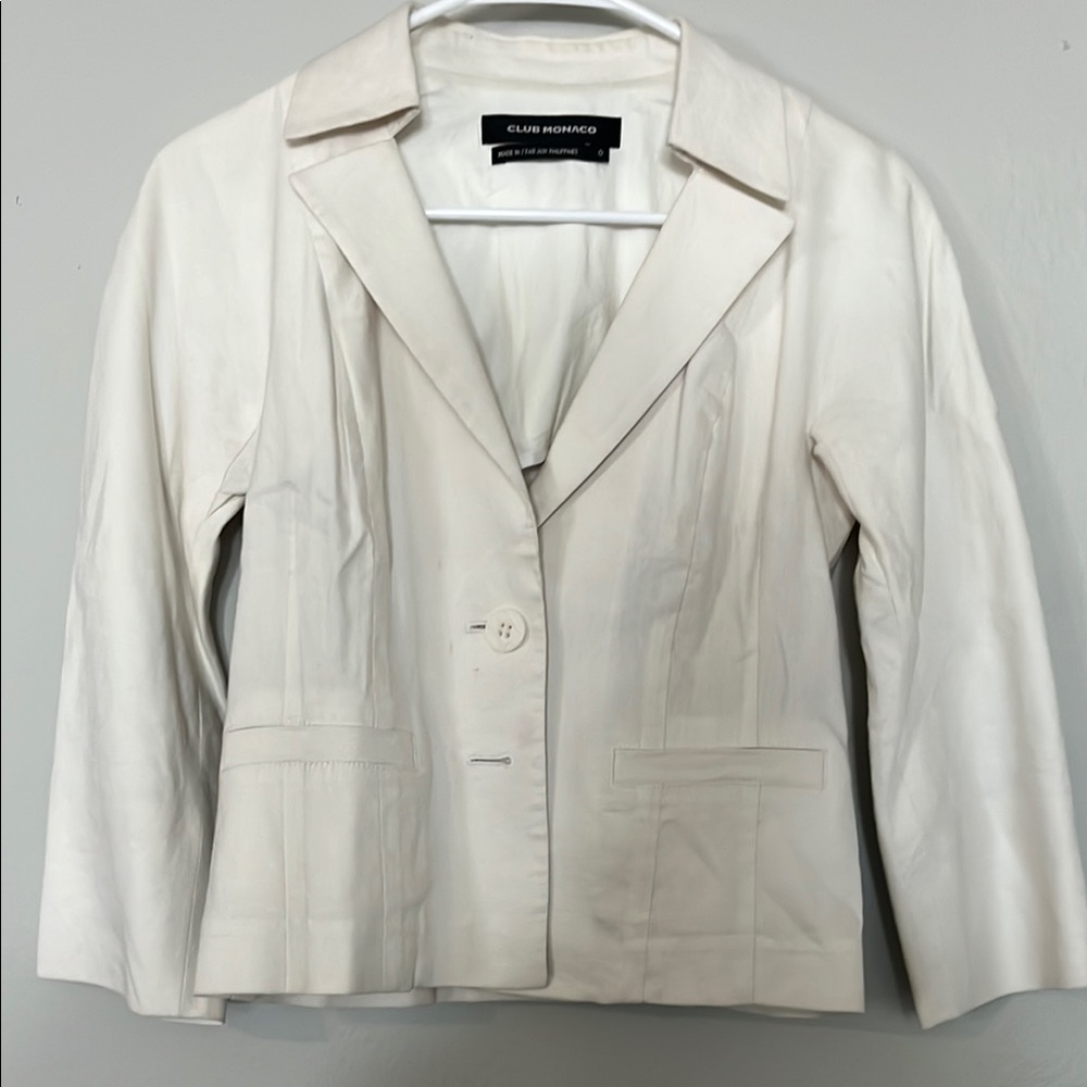 Club Monaco Cream Blazer with Notched Lapels